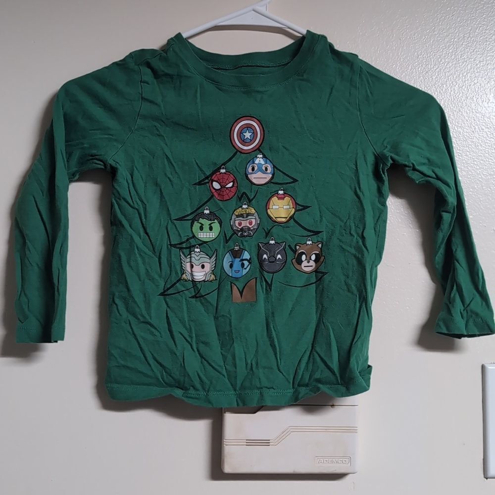 Old‎ Navy Boys Size 5T Green Christmas Super Heroes Long Sleeve T-shirt